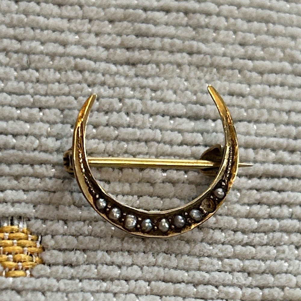 Vintage Gold Crescent Moon Brooch with Pearls 14K